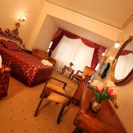 Guengoer Ottoman Palace Thermal & Congress